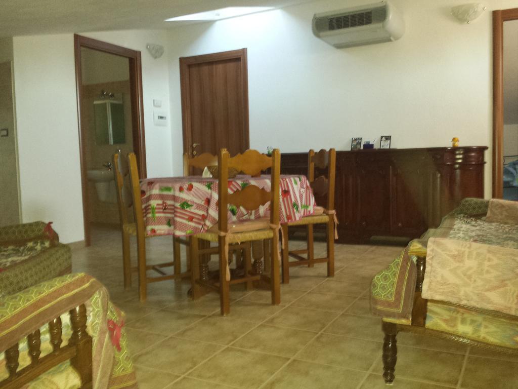 Ghilarza B&B Perdalonga מראה חיצוני תמונה