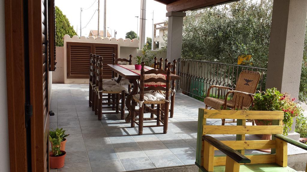 Ghilarza B&B Perdalonga מראה חיצוני תמונה
