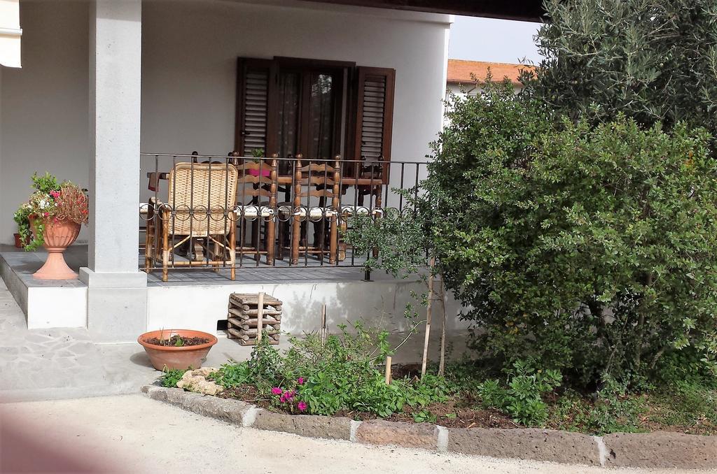 Ghilarza B&B Perdalonga מראה חיצוני תמונה