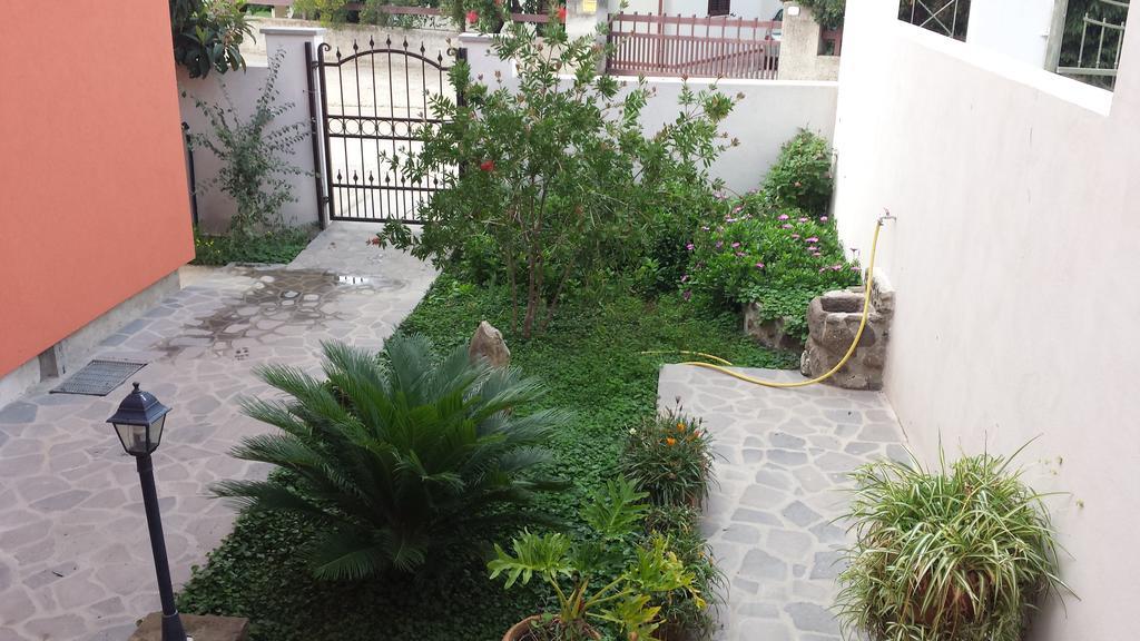 Ghilarza B&B Perdalonga מראה חיצוני תמונה